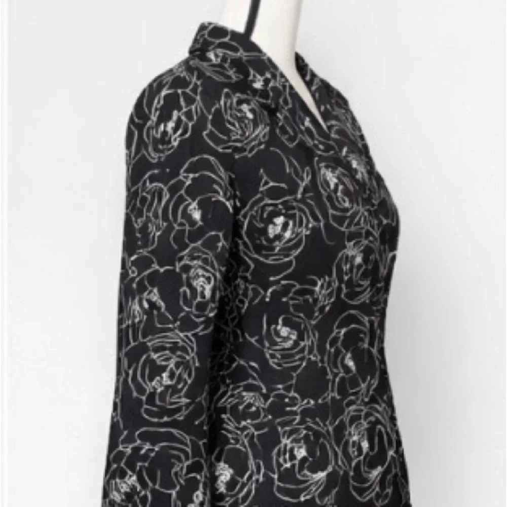 Jones New York Country Embroidered Blazer - 100% Cotton - Picture 2 of 4